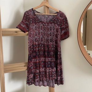 Urban Outfitters ~ Ecote ~ Small ~ Burgundy Print Design